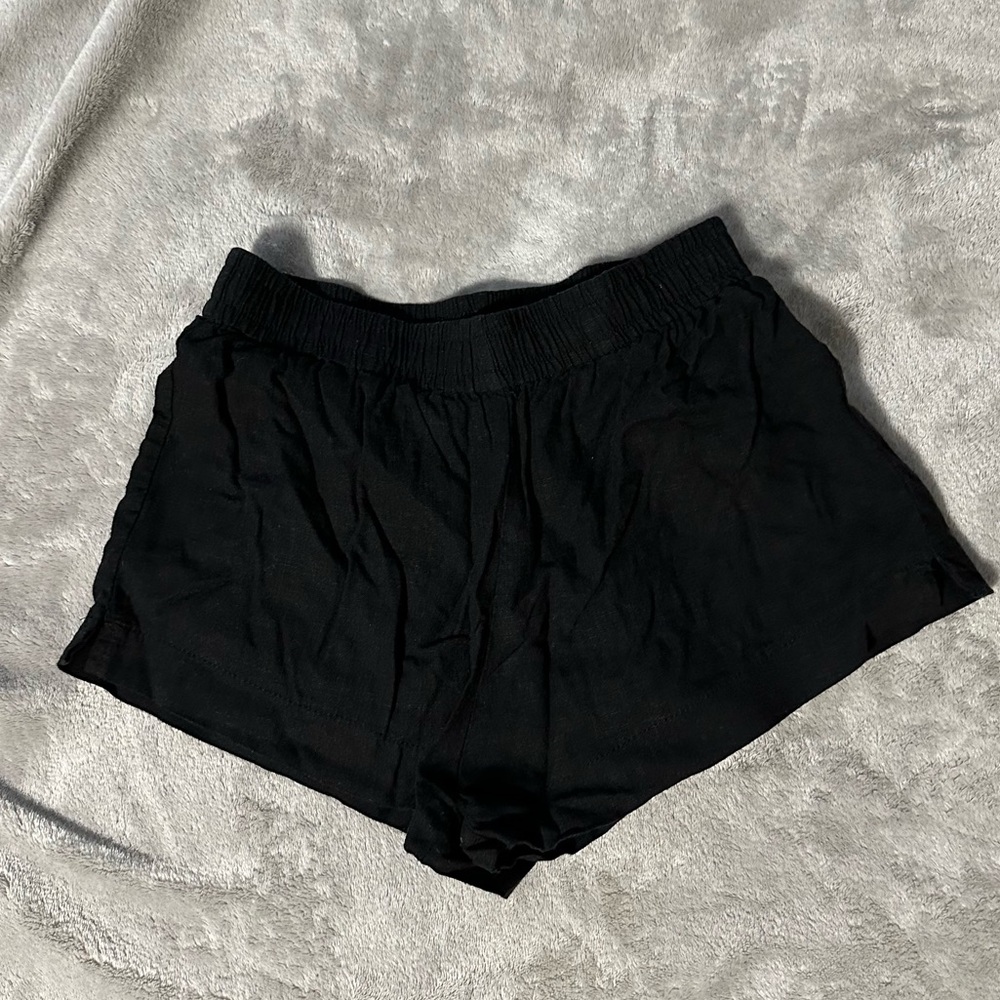 Princess Polly black shorts